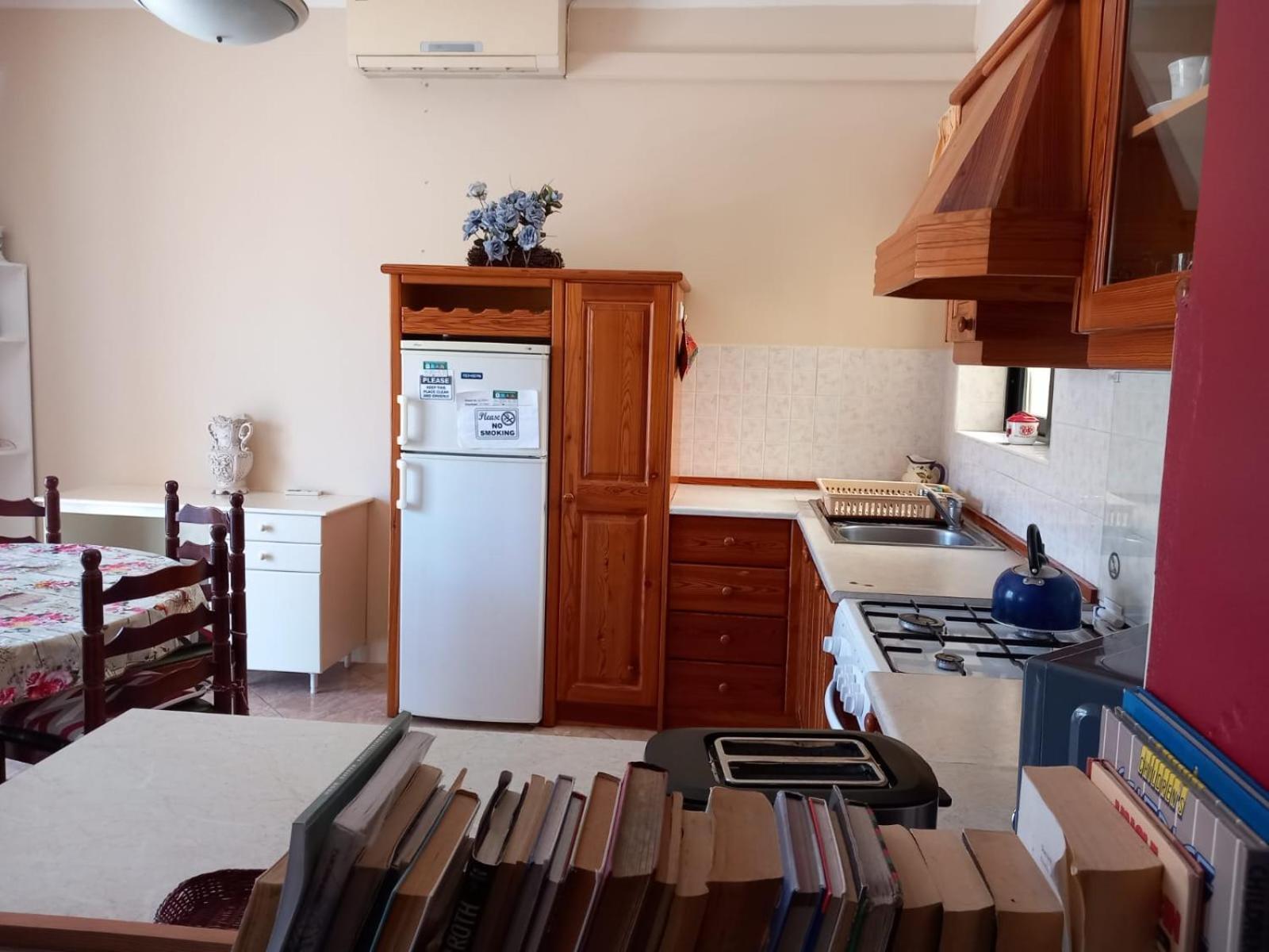Spacious Apartment In Marsalforn, Gozo Bagian luar foto