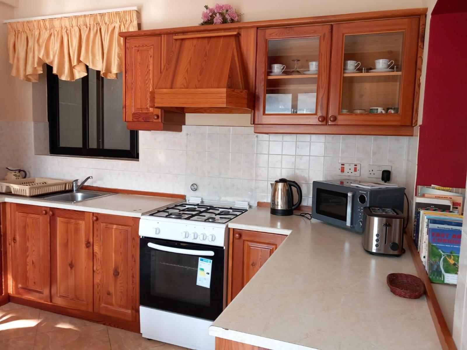 Spacious Apartment In Marsalforn, Gozo Bagian luar foto